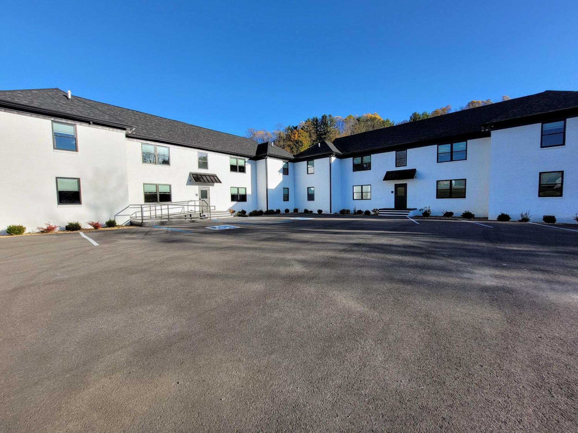 The Traveler On Main - Suite 1 Tazewell Buitenkant foto